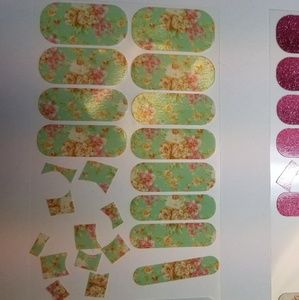 Jamberry Nail Wraps - Vintage Chic Partial